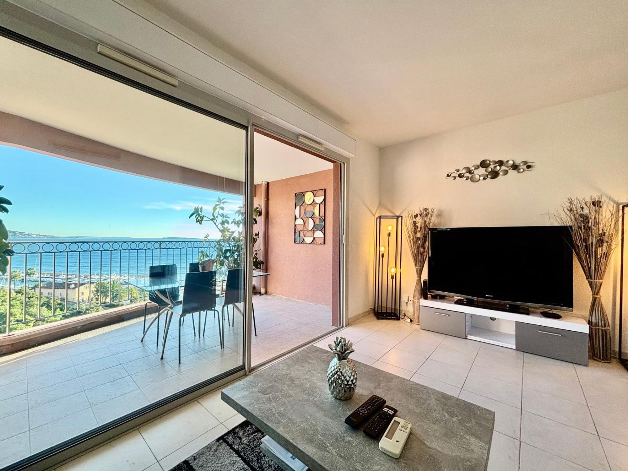 Superbe 3 Pieces Sur La Baie De Theoule Apartment Exterior photo